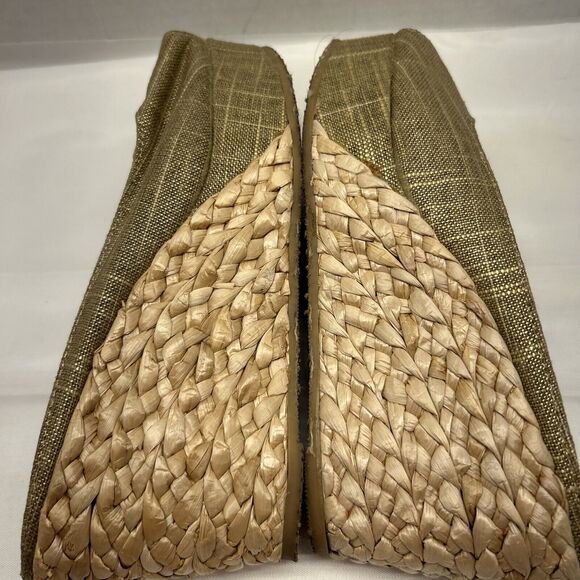 CL Laundry DATE NIGHT Platform Wedge Slip On Gold Shimmer Raffia Jute Bottom 7M - Picture 12 of 13